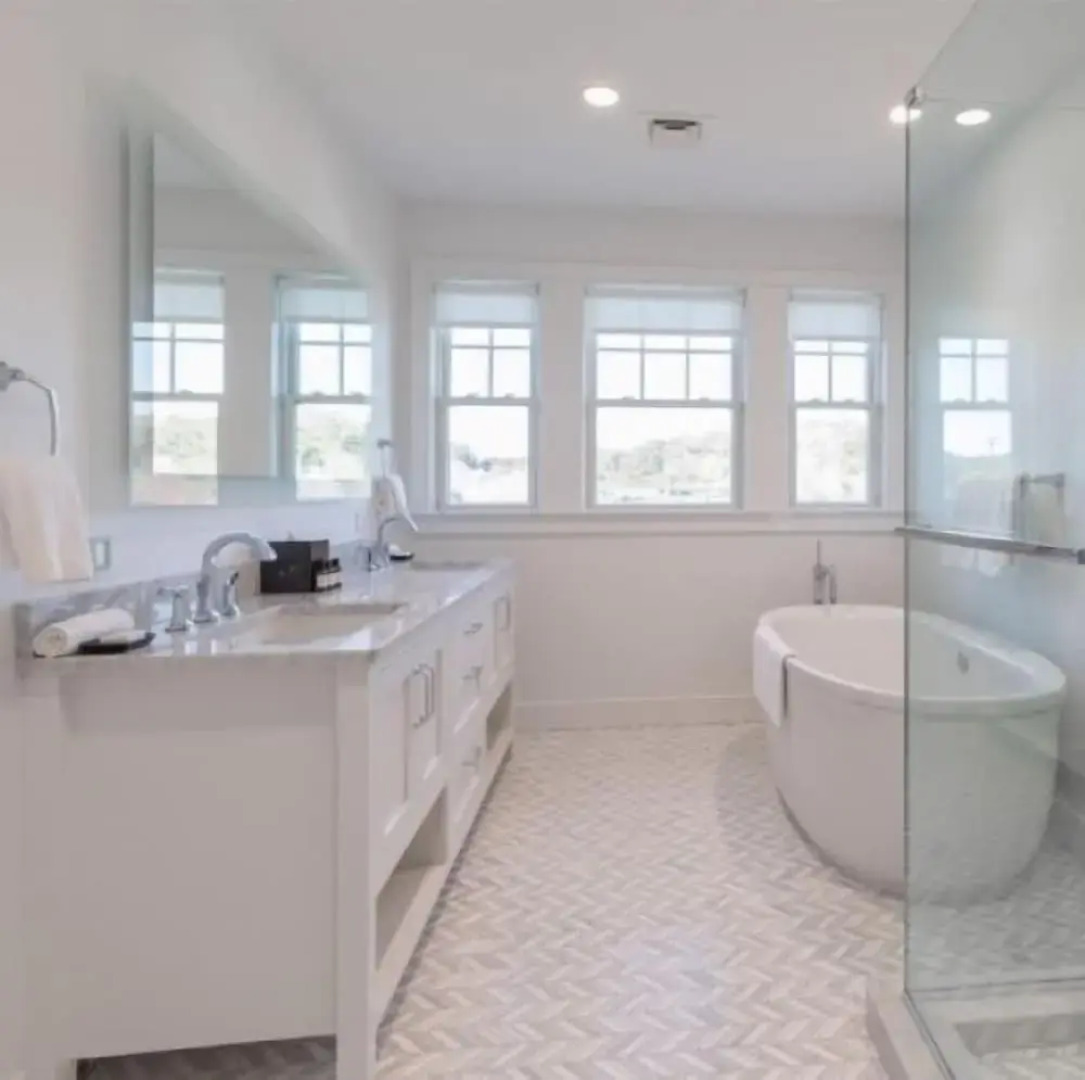 Canoe Place Waterfront Residences