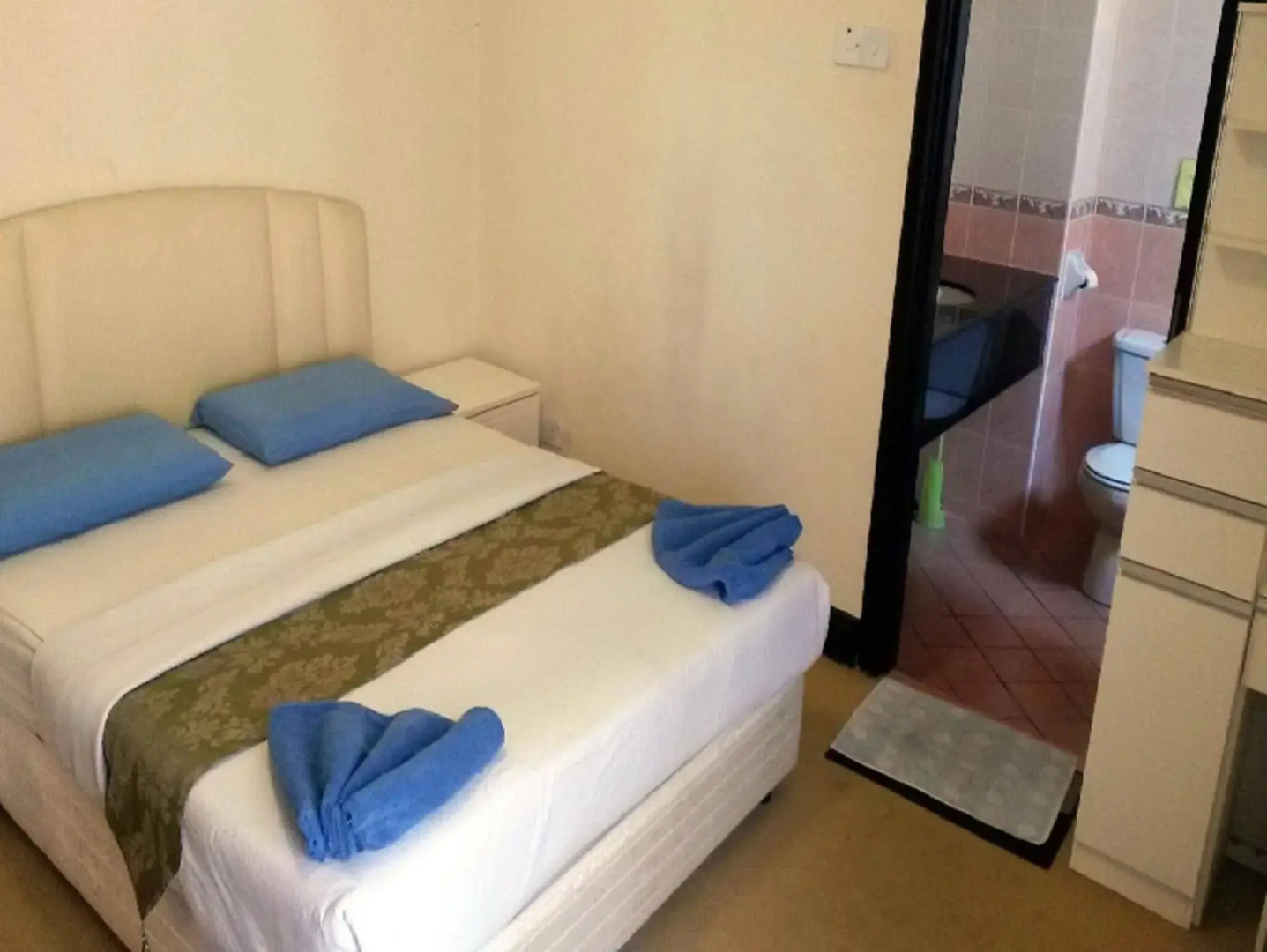 KK-Suites Residence @ Marina Court