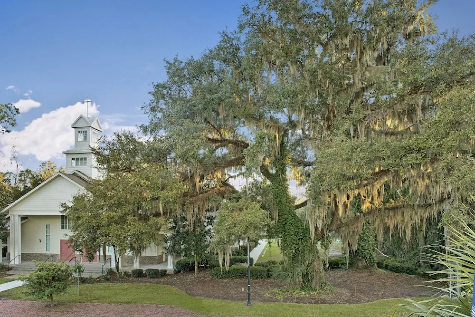 Old Town Bluffton Inn