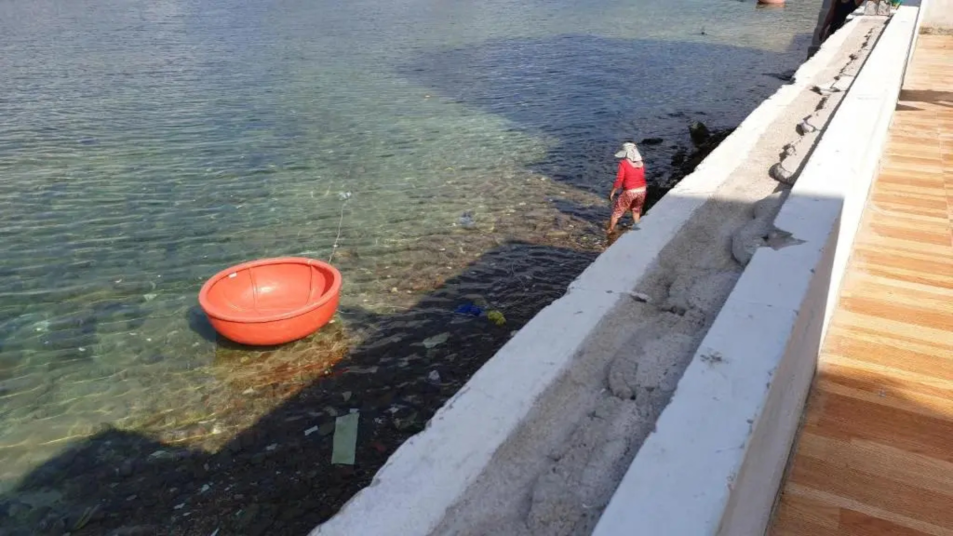 Annie House by the coral on Binh Hung island