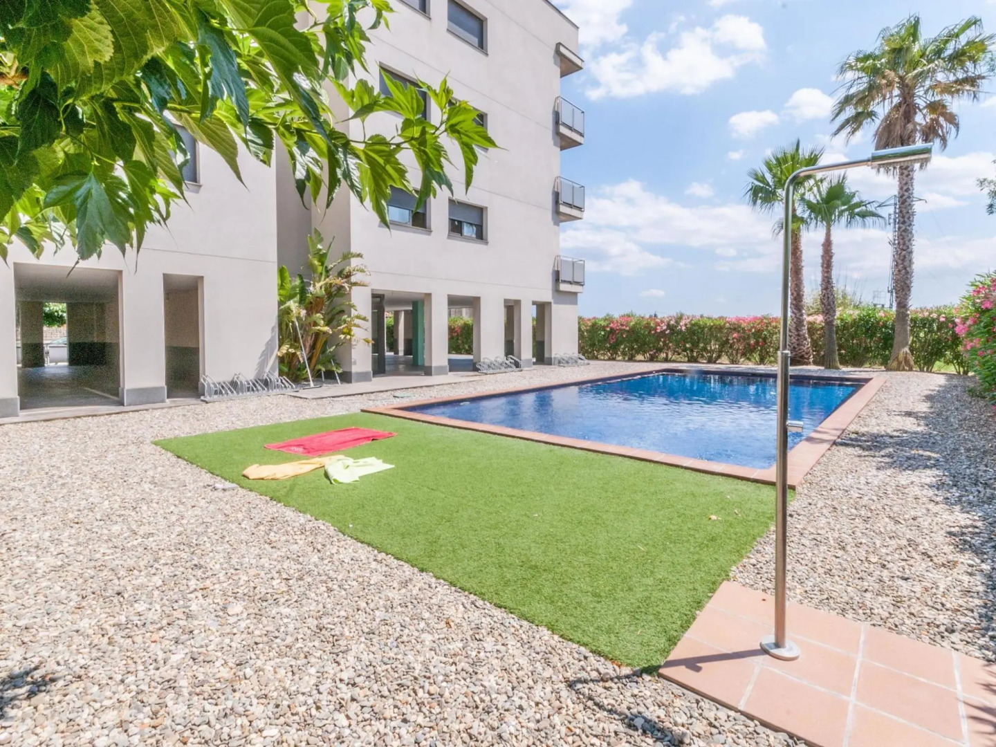 Spacious Apartment in Bon Relax with Swimming Pool