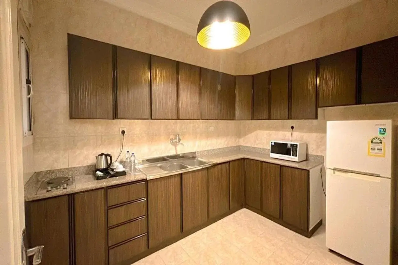 loren serviced Apartment Alslamah