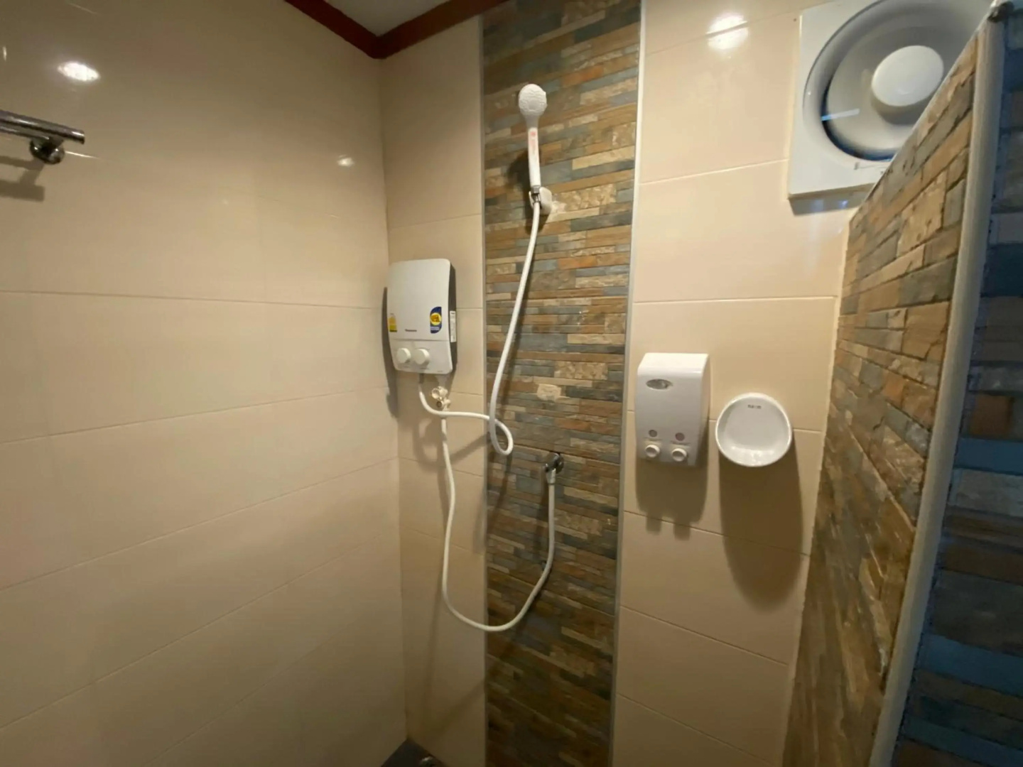 Sinsamut Koh Samed Hotel
