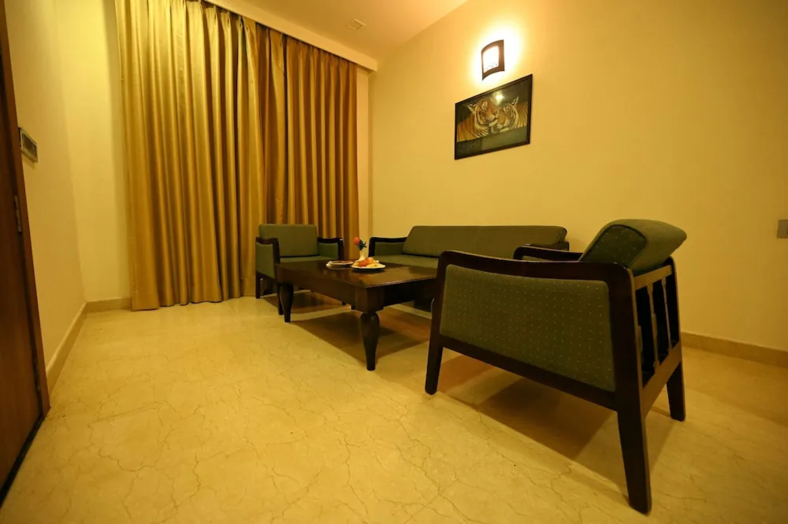 Clarks Safari Ranthambore