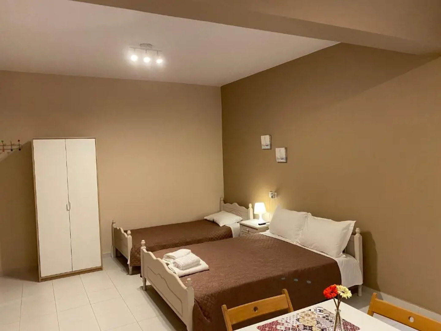 Tsatsoni - Anastasiou Studios