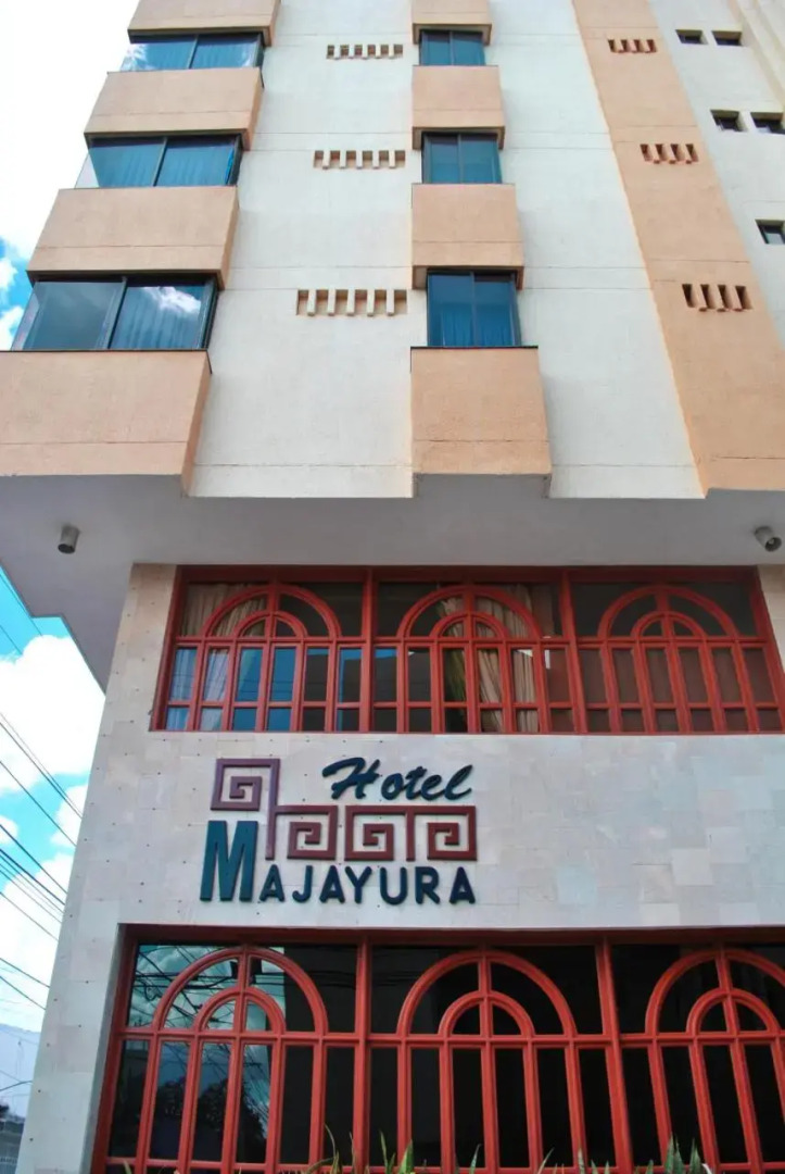 Hotel Majayura