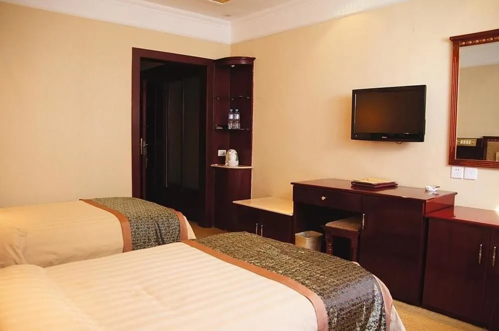 Wutaishan Wufeng Hotel