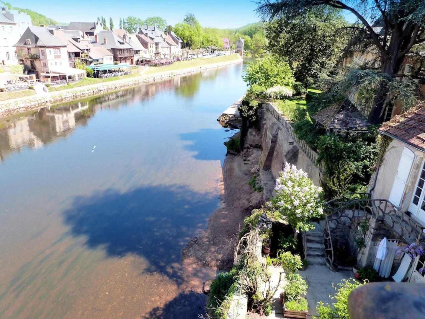 House With 2 Bedrooms in Montignac, With Furnished Garden and Wifi