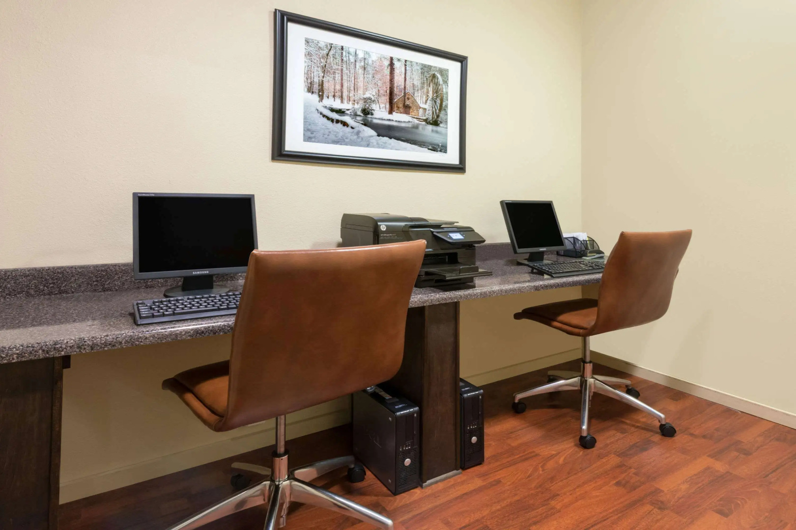 Hawthorn Extended Stay by Wyndham Rome