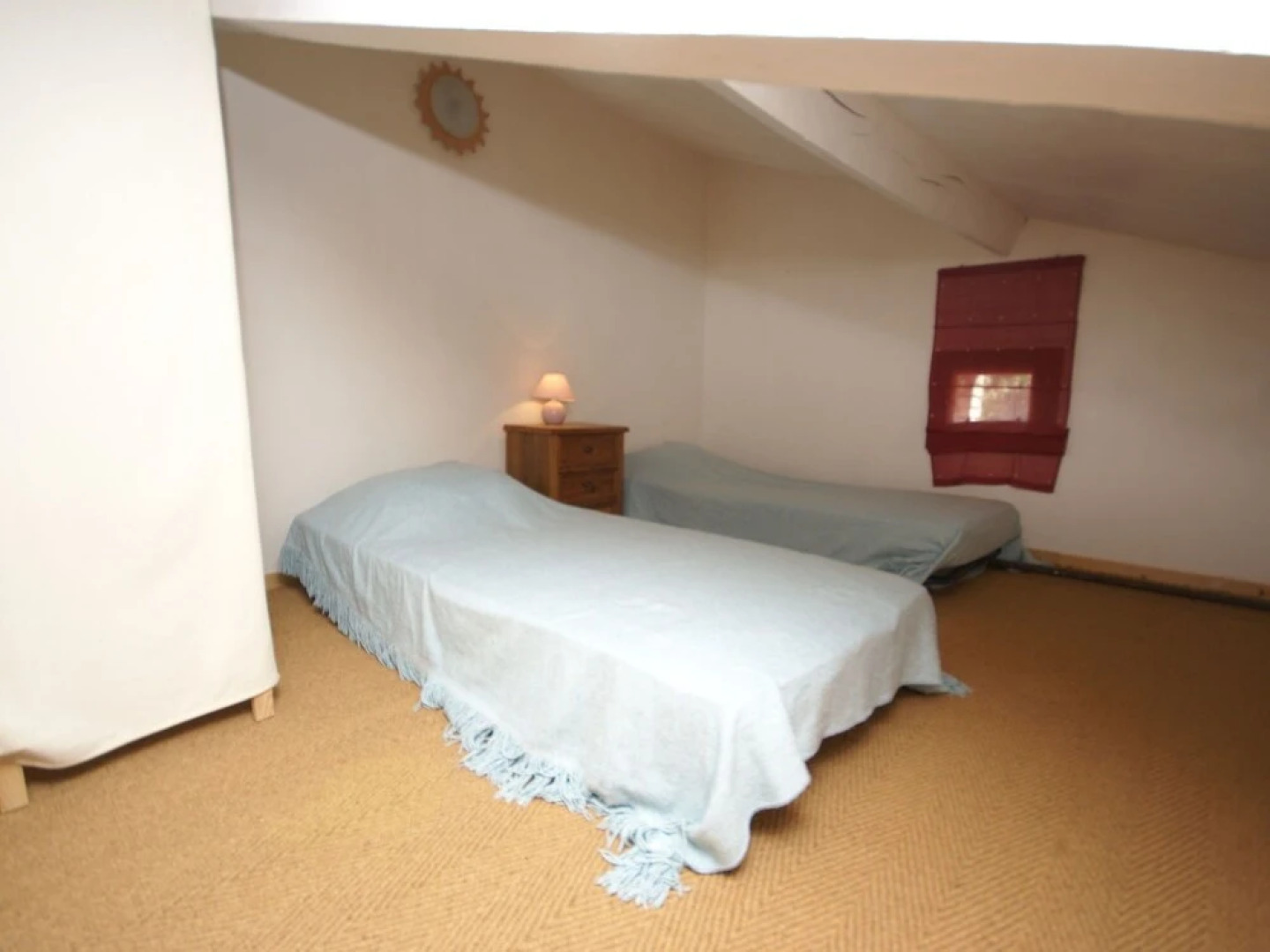 Lovely House with Grass Garden, Shared Swimmingpool, Next To the River Ardèche