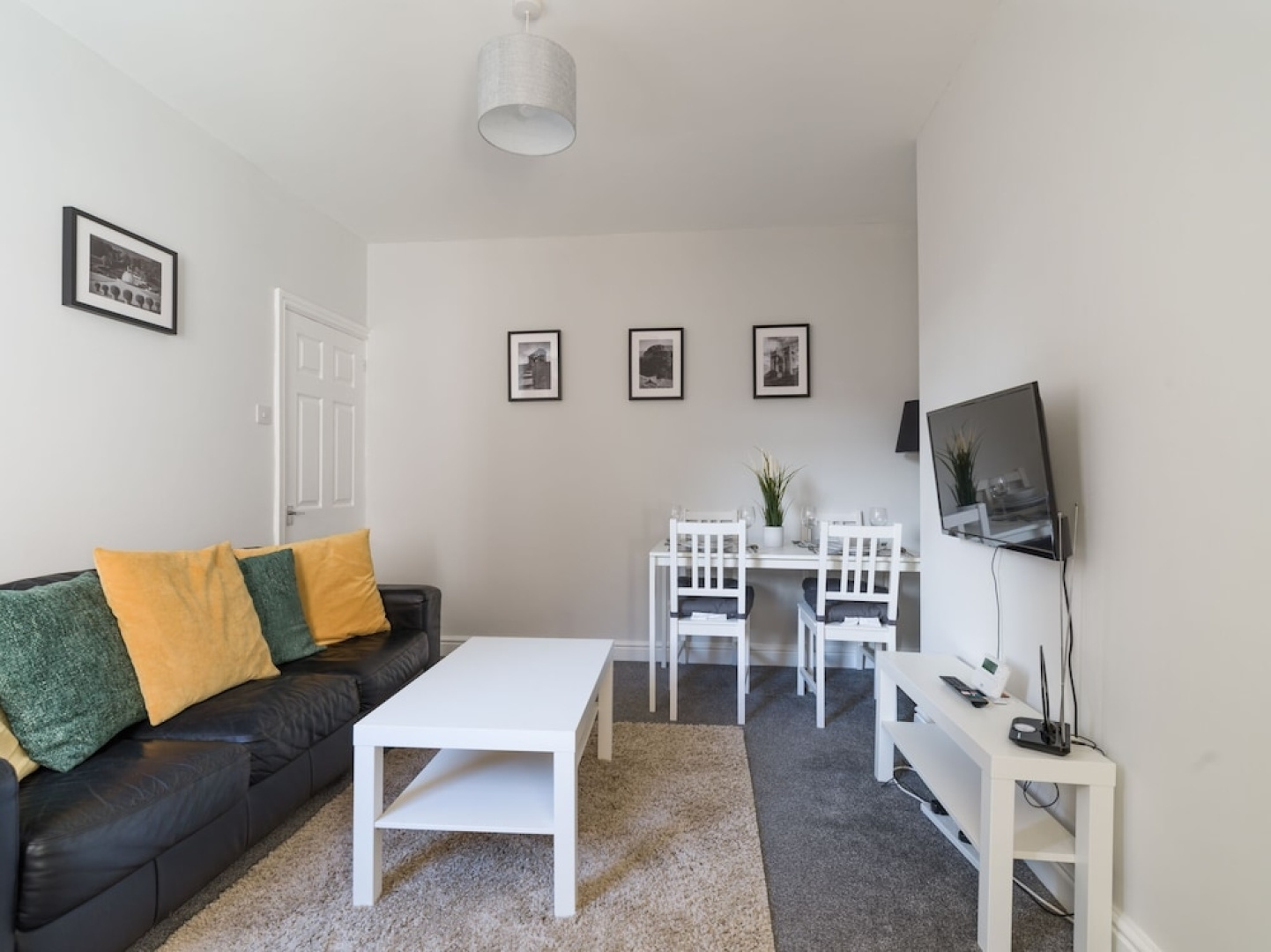 Lily's Apartment 1, 2 bed Flat in Northumberland
