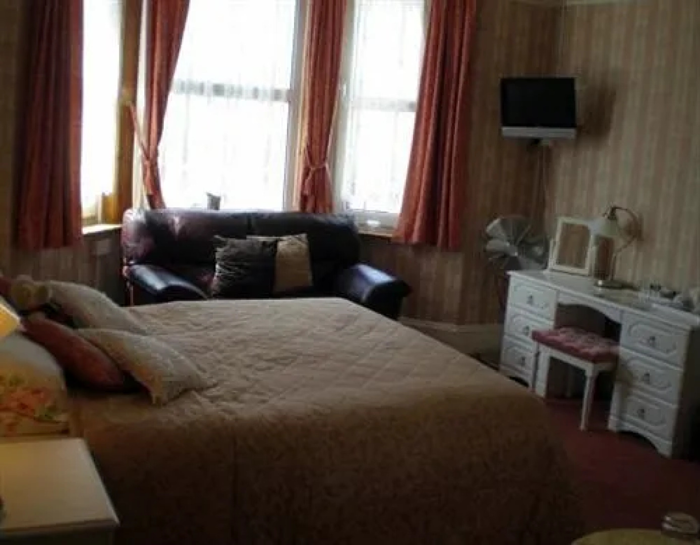 The Moorings - Guest House