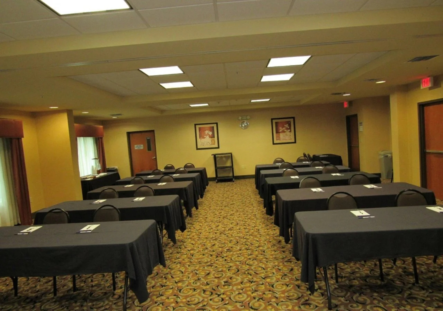 Holiday Inn Express & Suites Pembroke Pines-Sheridan St by IHG