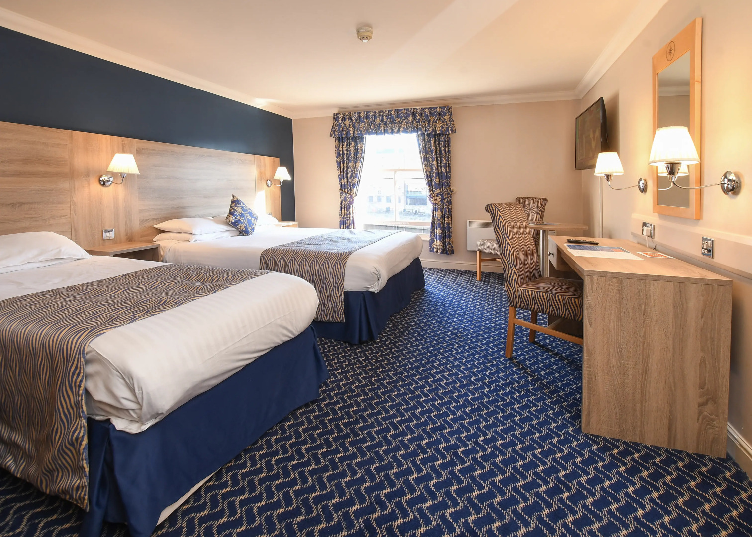 The Queens Hotel & Victoria Cloisters