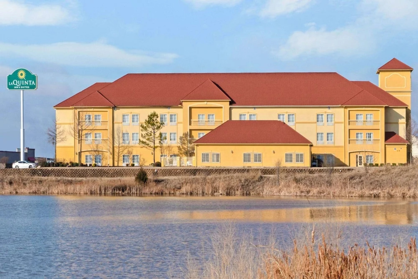 La Quinta Inn & Suites Shawnee