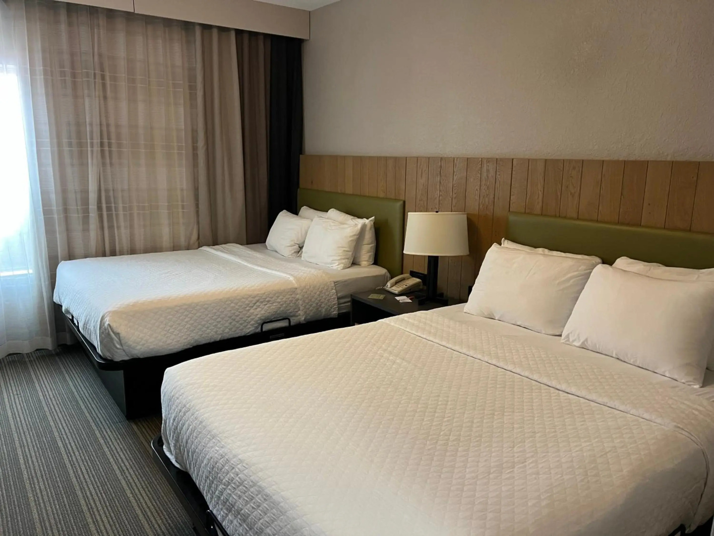 Country Inn & Suites by Radisson, Green Bay East, WI