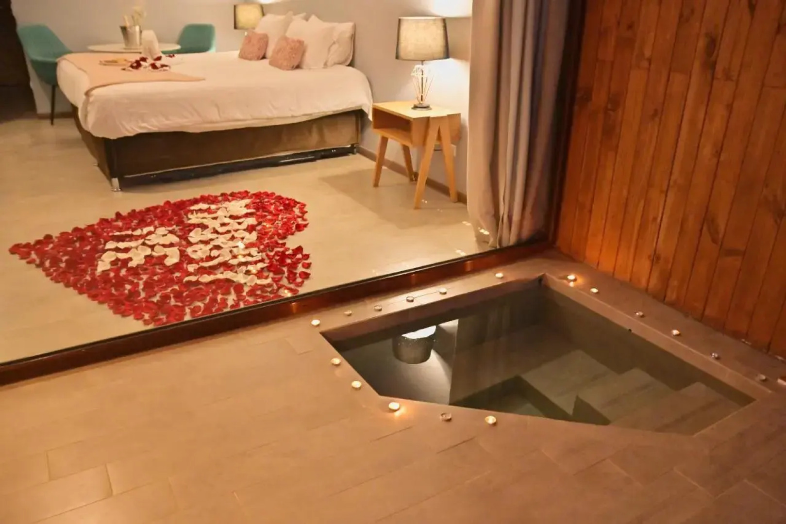 Hotel Parronales