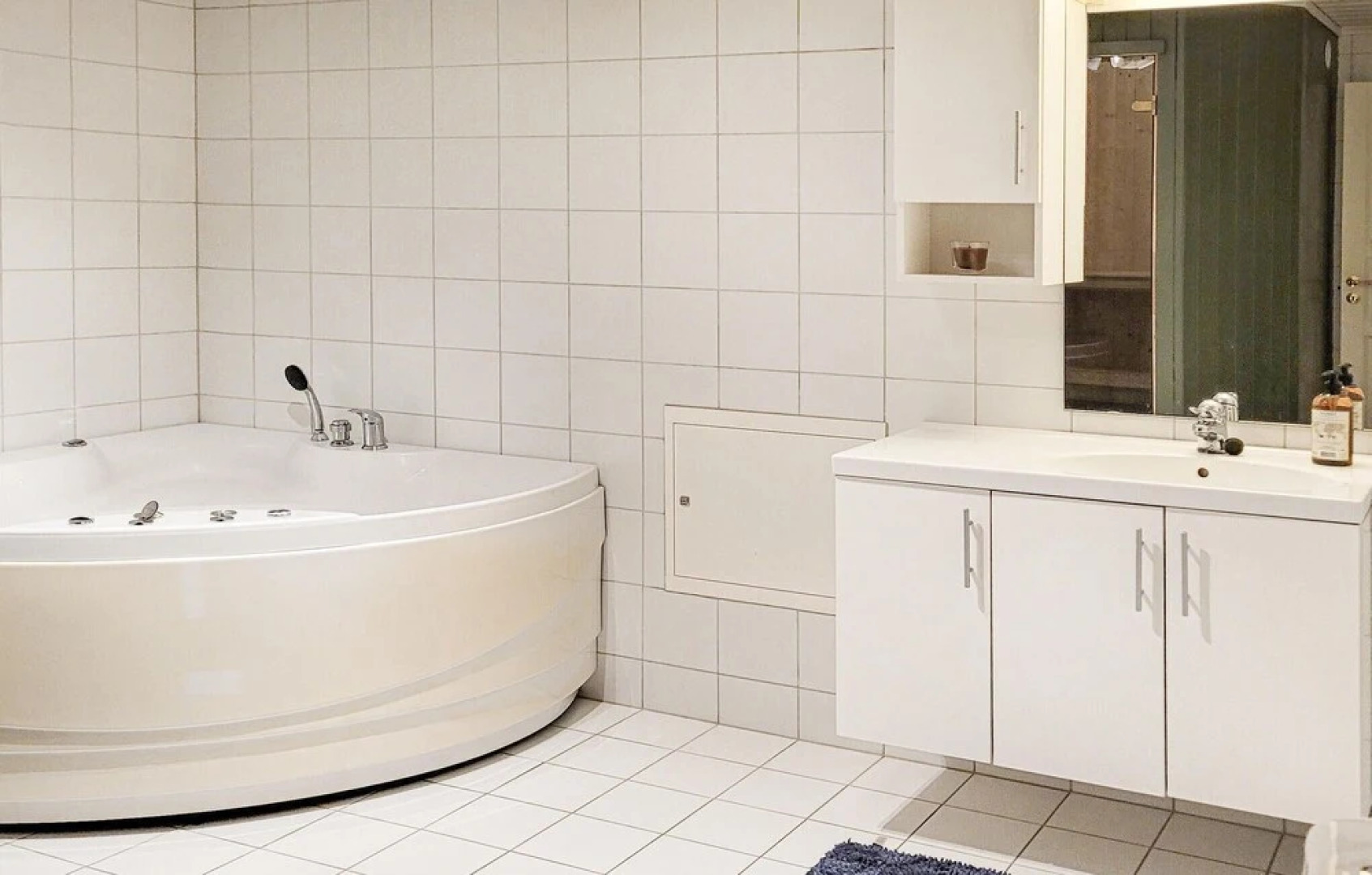 Stunning Apartment in Vågslid With 3 Bedrooms, Sauna and Wifi