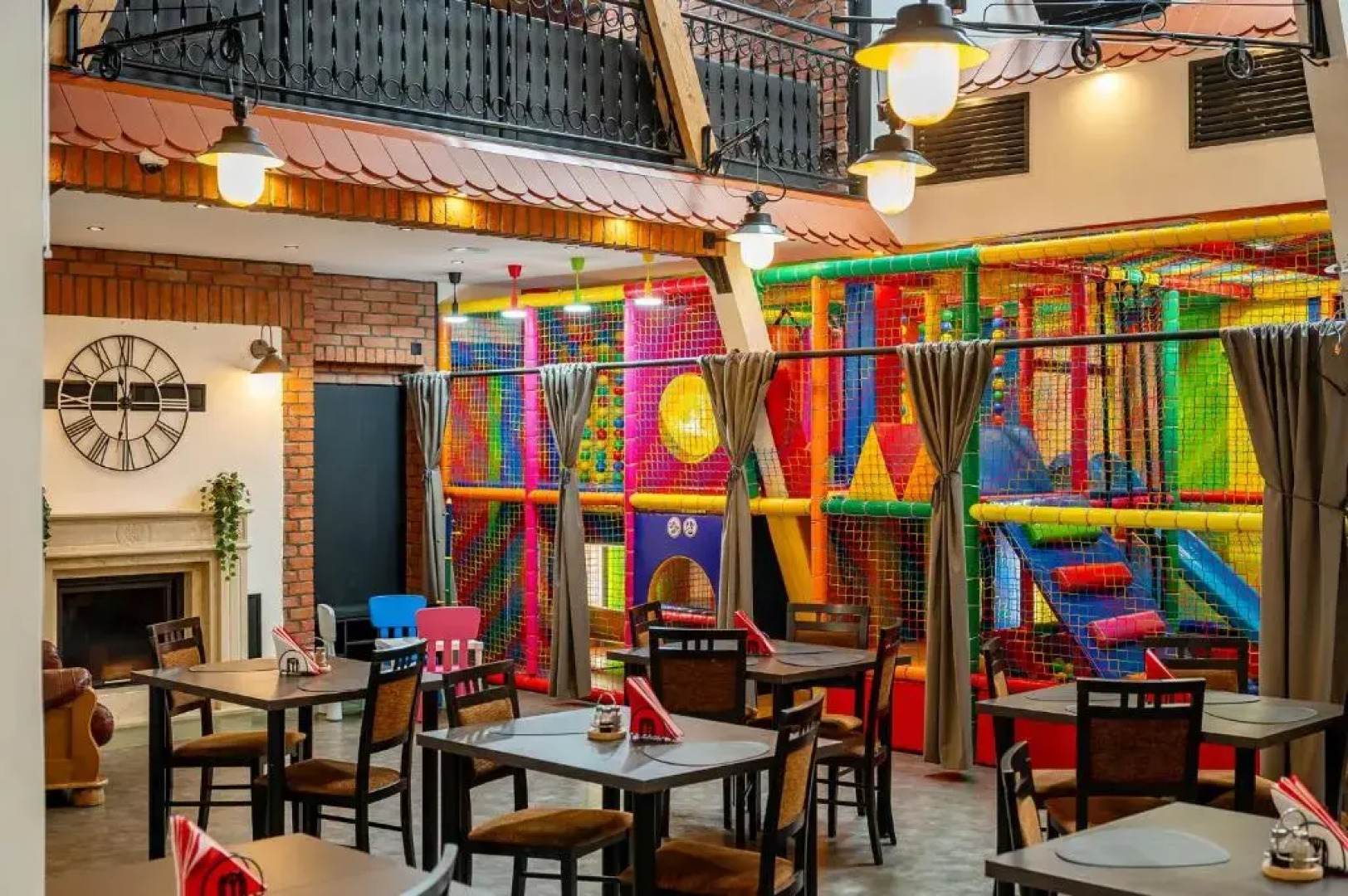 Hotel i Restauracja Dworski