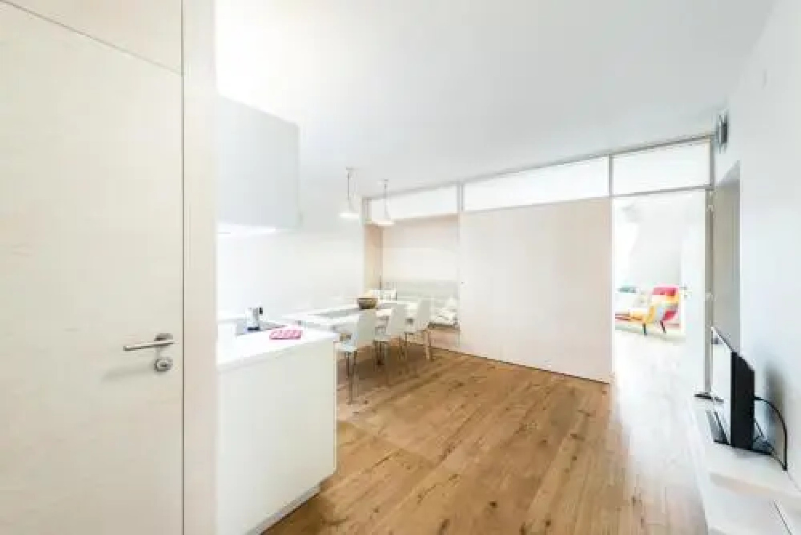 Castle Wall Apartment