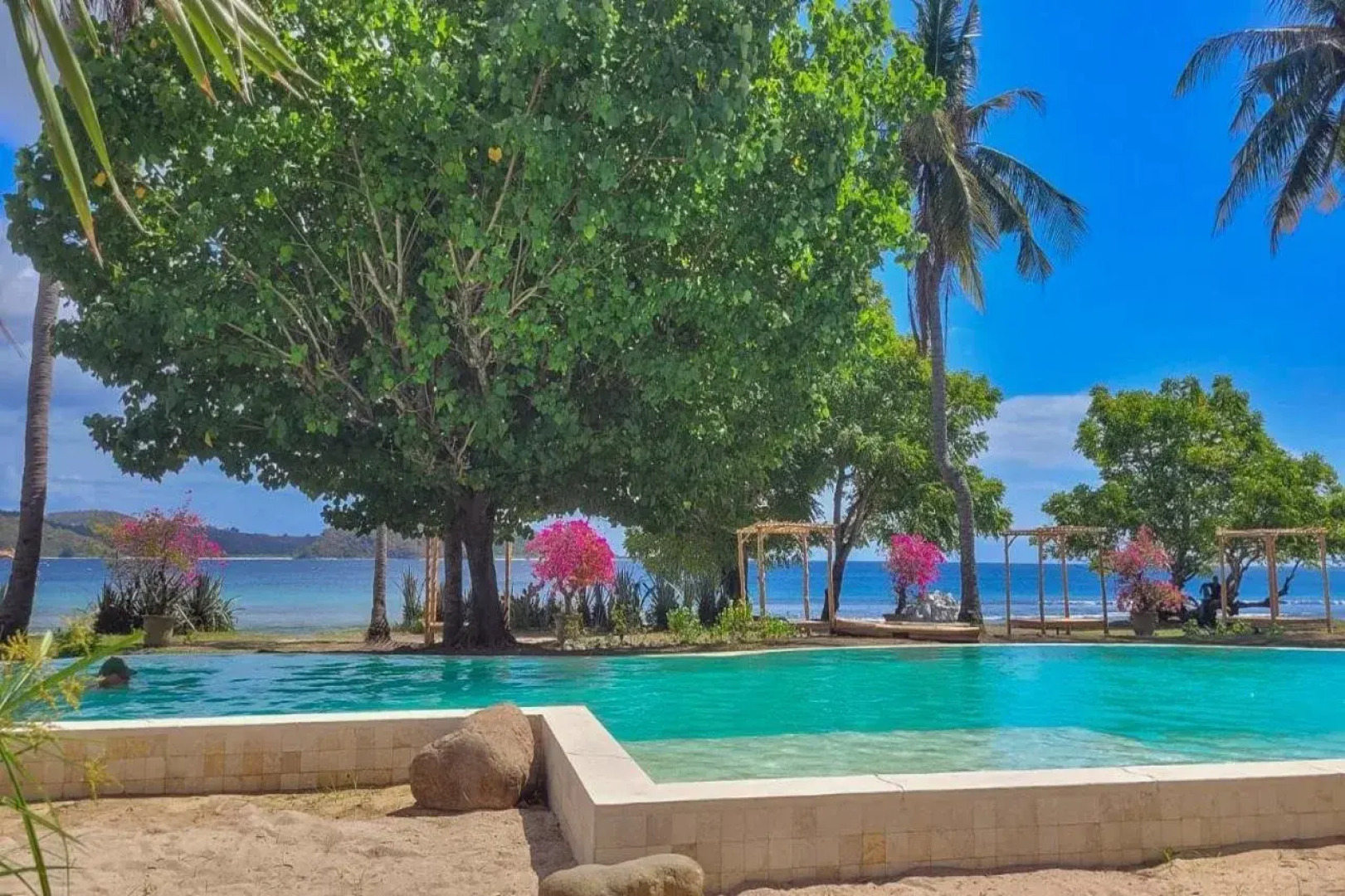 Bleu MATHIS Gili Asahan