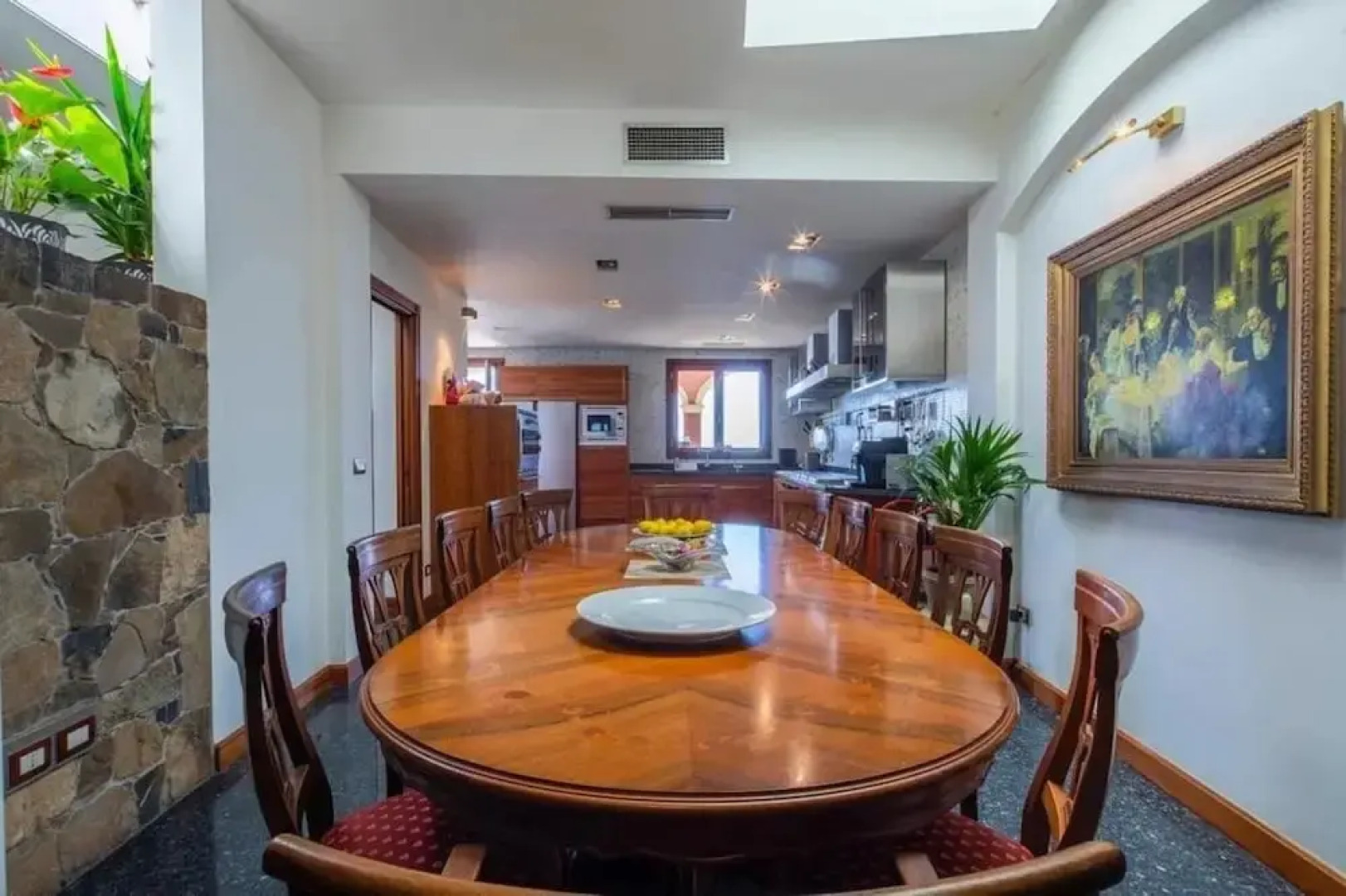 Villa Paradise-sleeps 20-pool-sea Views-pets