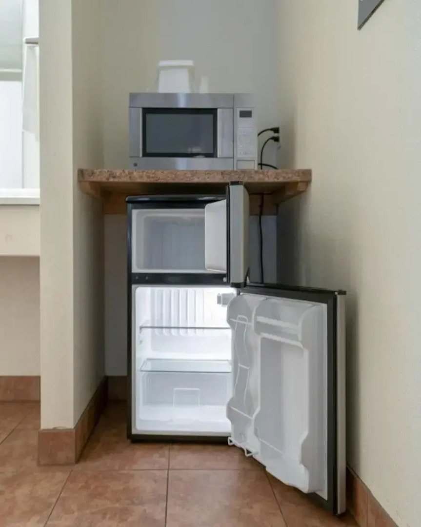 White's City Cavern Inn