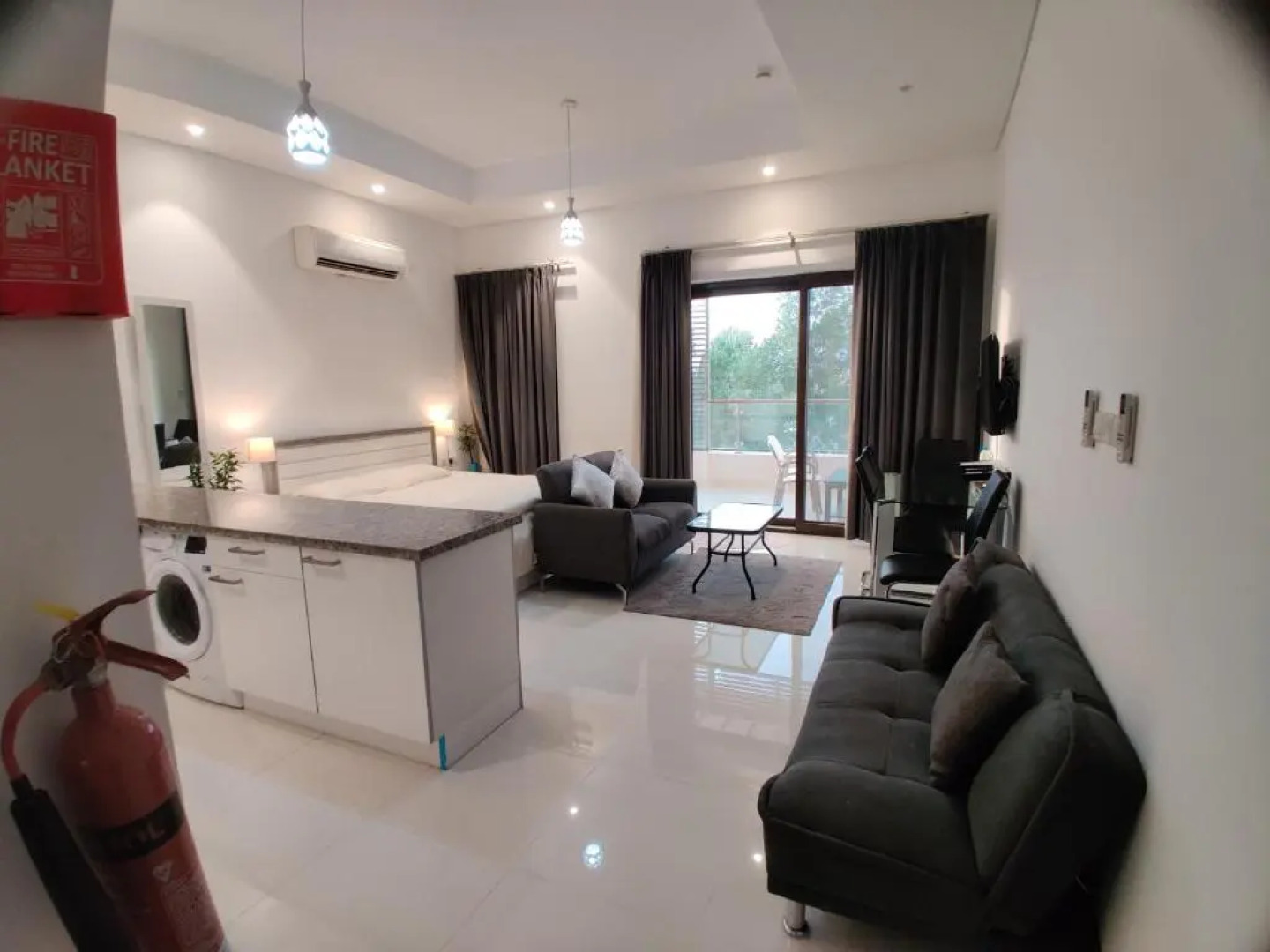 Hawana Salalah Laguna Studio