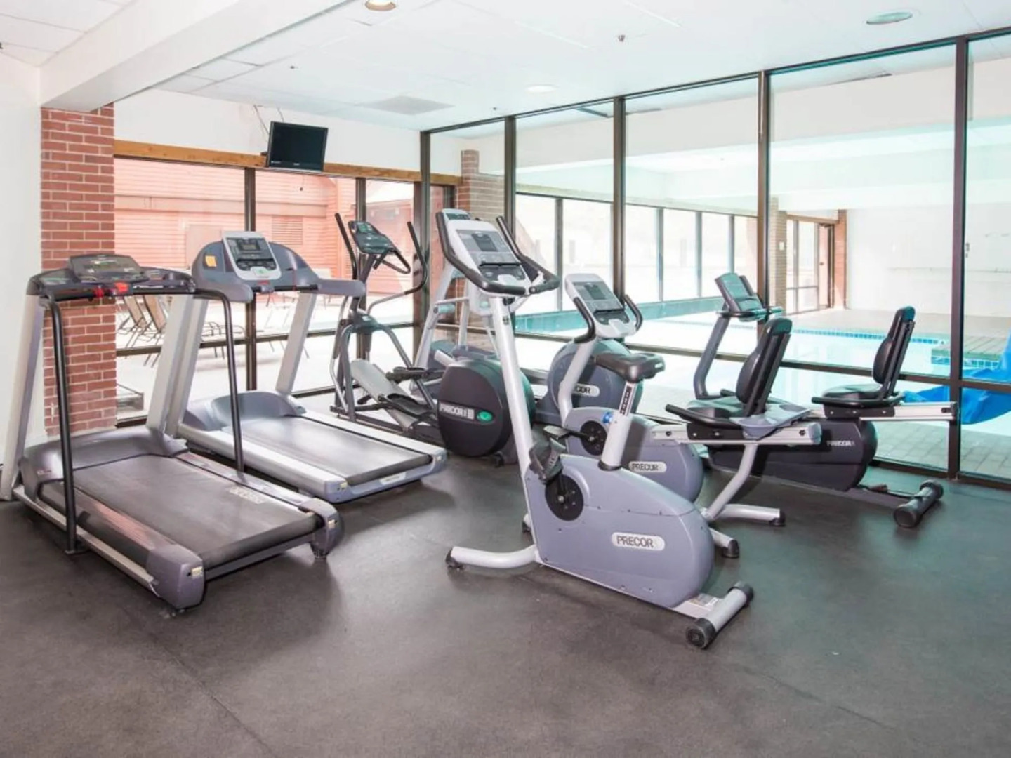 Resort Plaza By Identity Properties