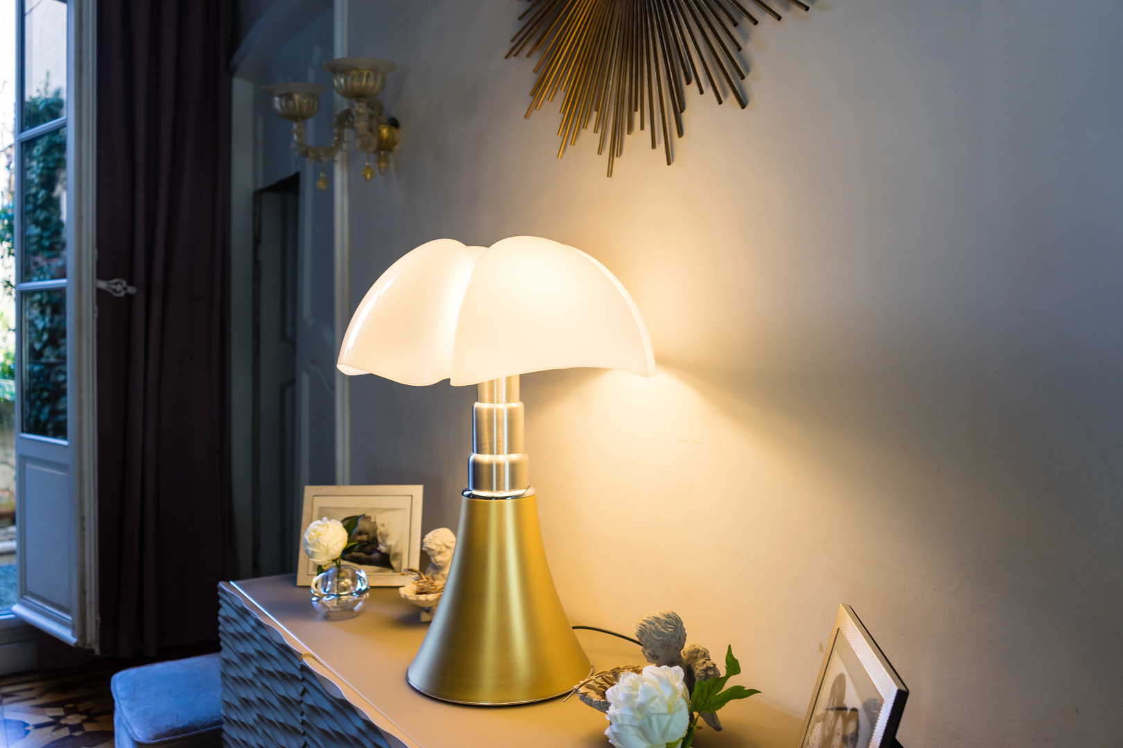 Hôtel Particulier, Le 28