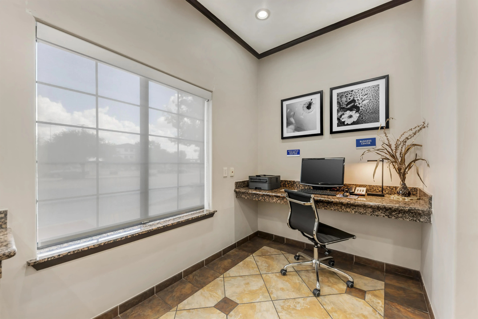 Best Western Sea World/Lackland AFB NW Hotel & Suites