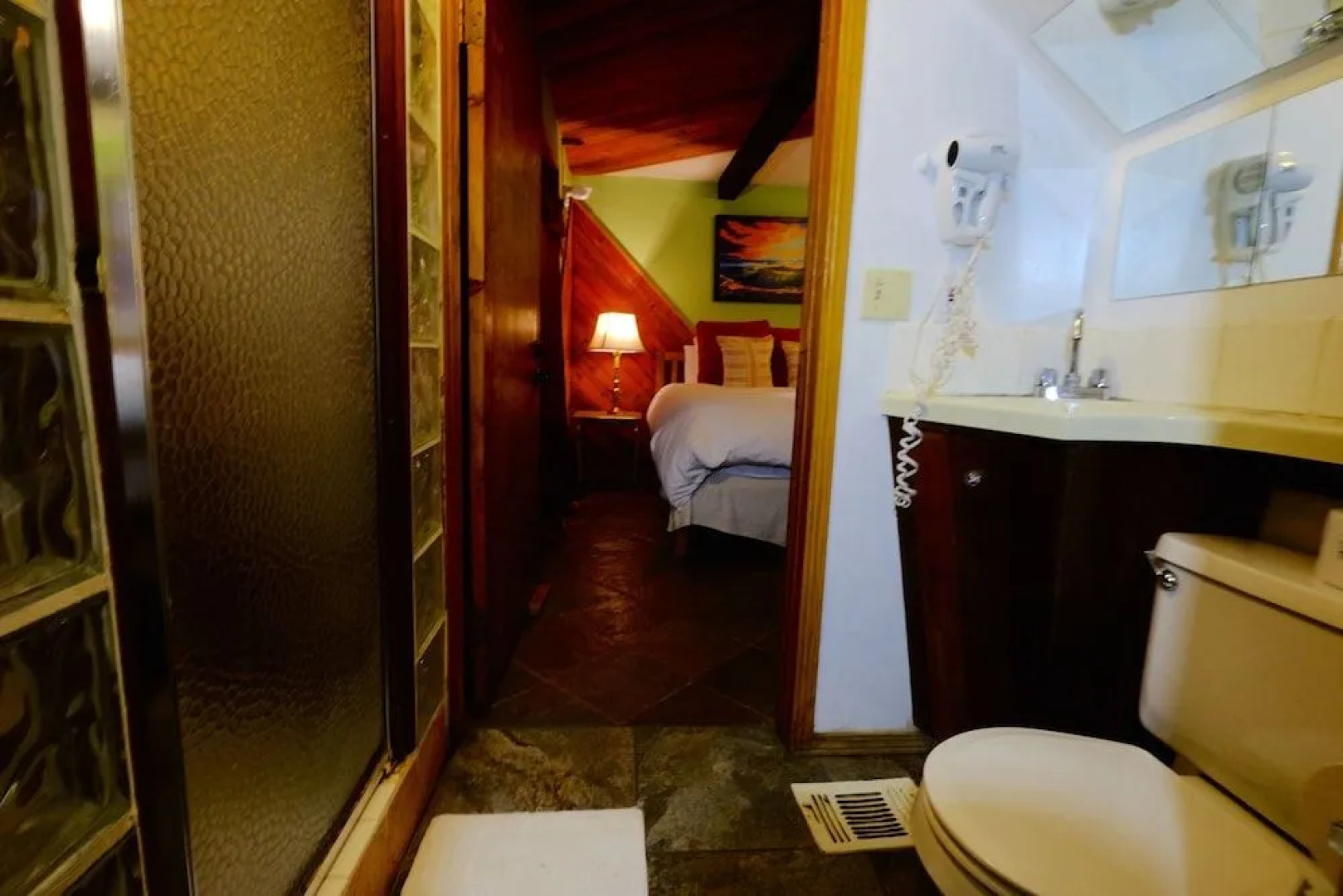 Yosemite Guest Houses