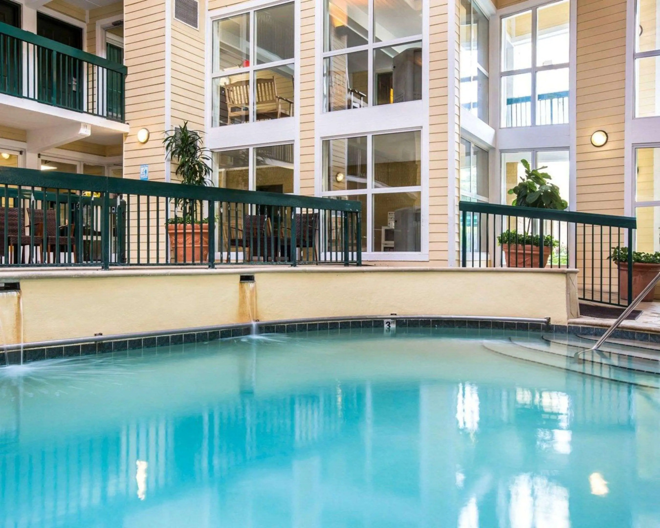 Econo Lodge Pigeon Forge Riverside