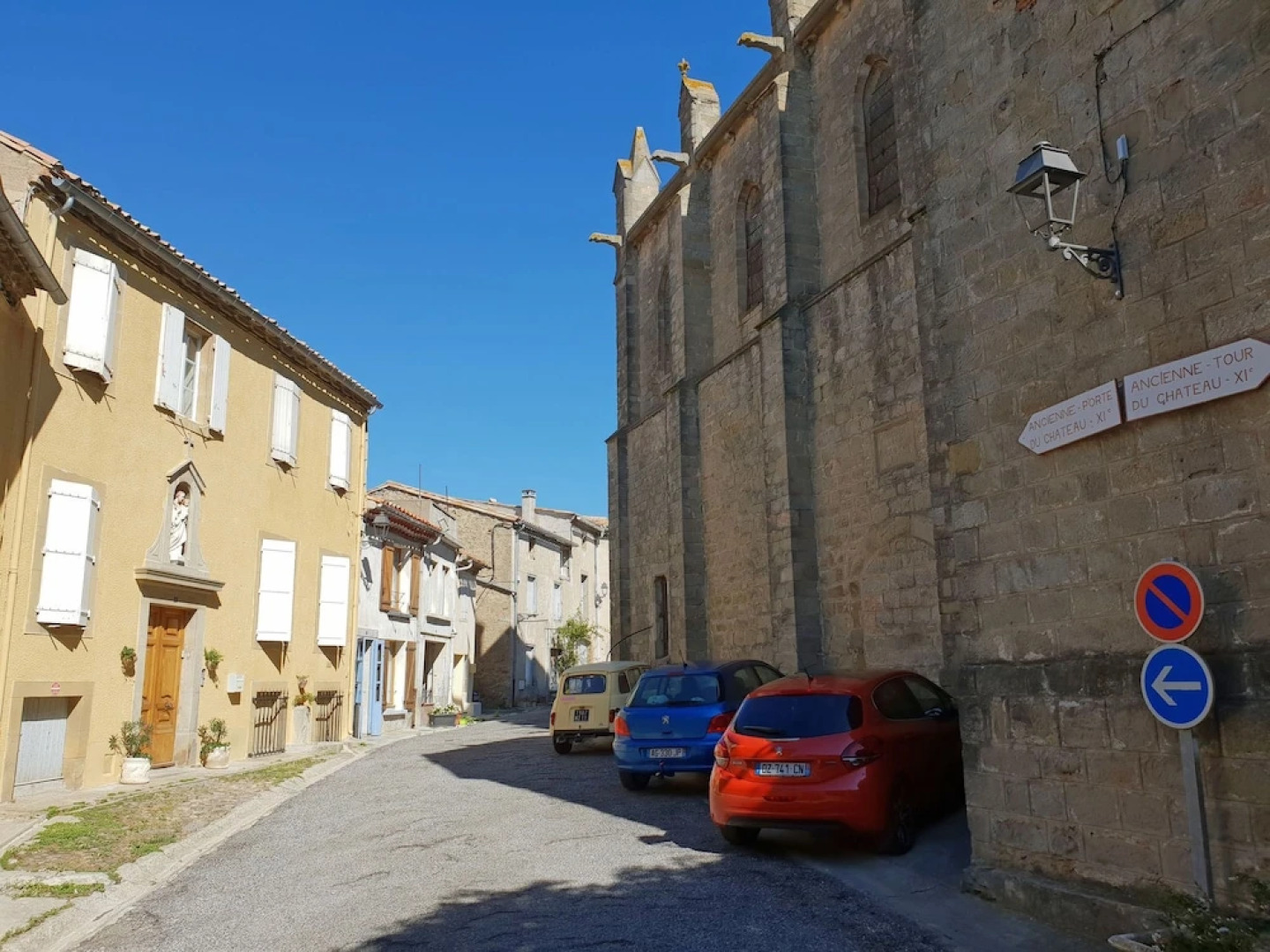 Luxury villa in Preixan with a view of Carcassonne