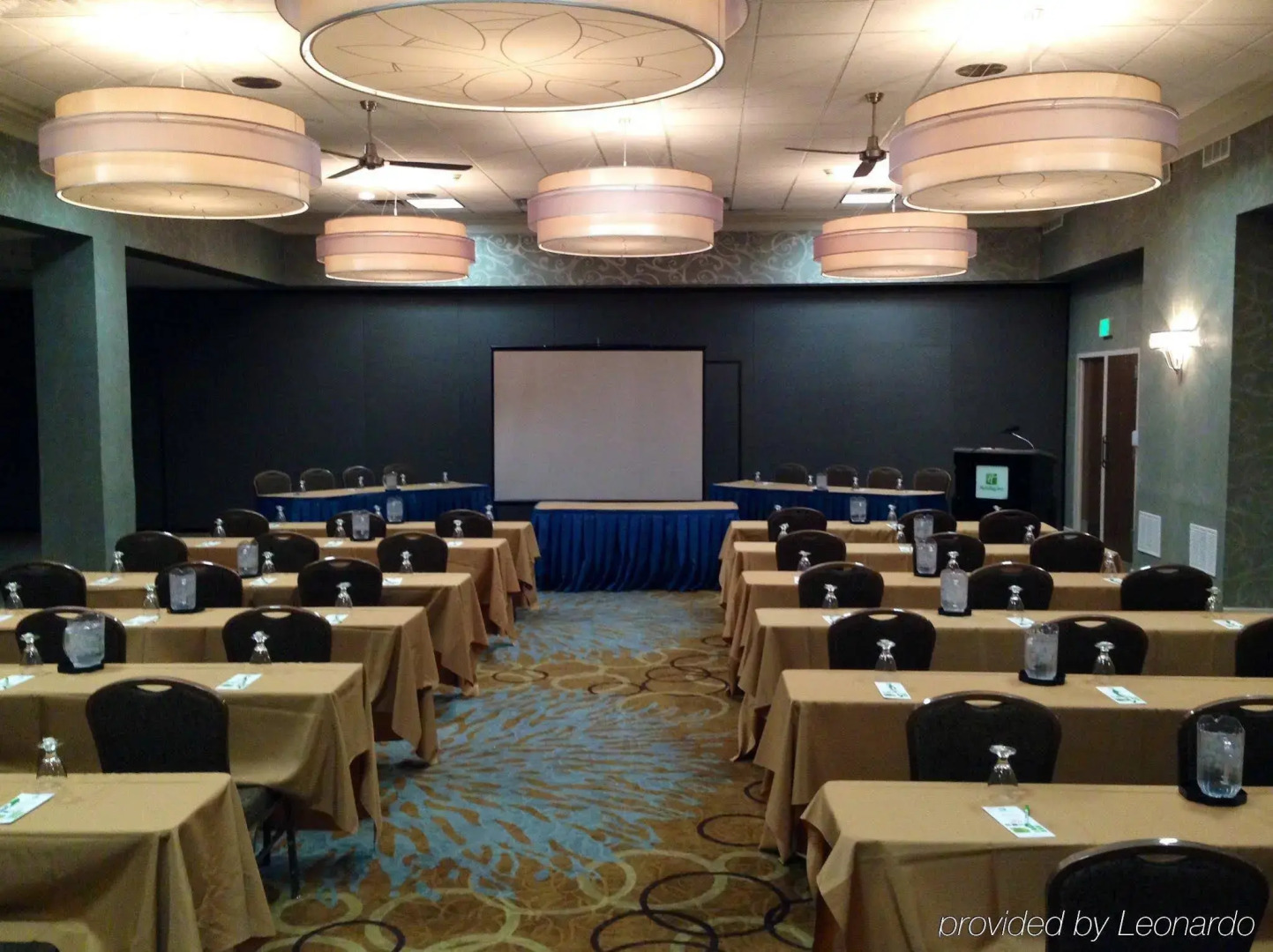 Holiday Inn Rock Island by IHG