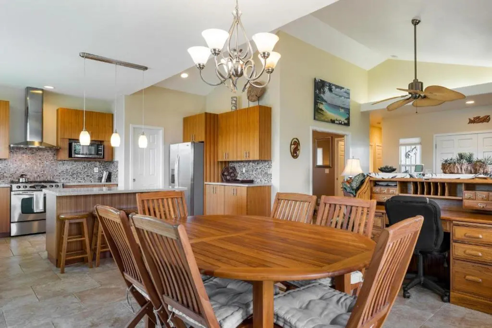 Big Island Awamoa Hale by Coldwell Banker Island Vacations