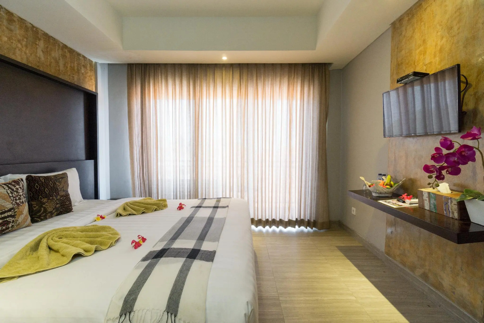 Locomotive Hotel and Spa by EPS