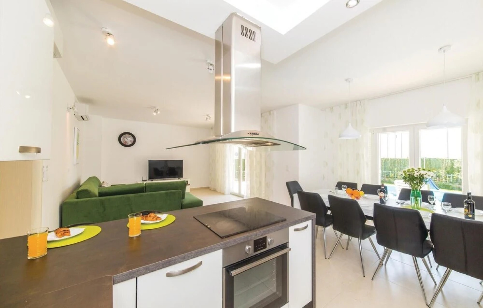 Awesome Home in Kastel Stafilic With Sauna, Wifi and 5 Bedrooms