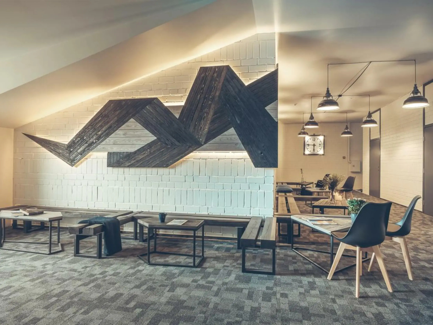 Railway Apartments and Hotel