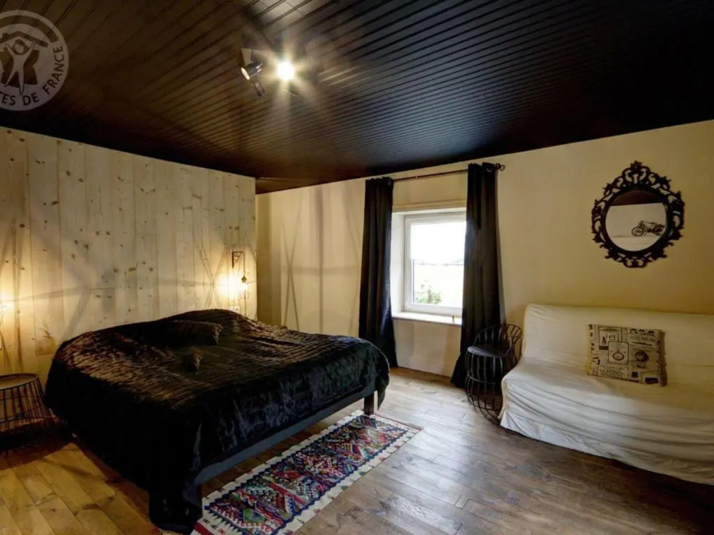 Gîte Belmont-de-la-Loire, 7 pièces, 13 personnes - FR-1-496-140