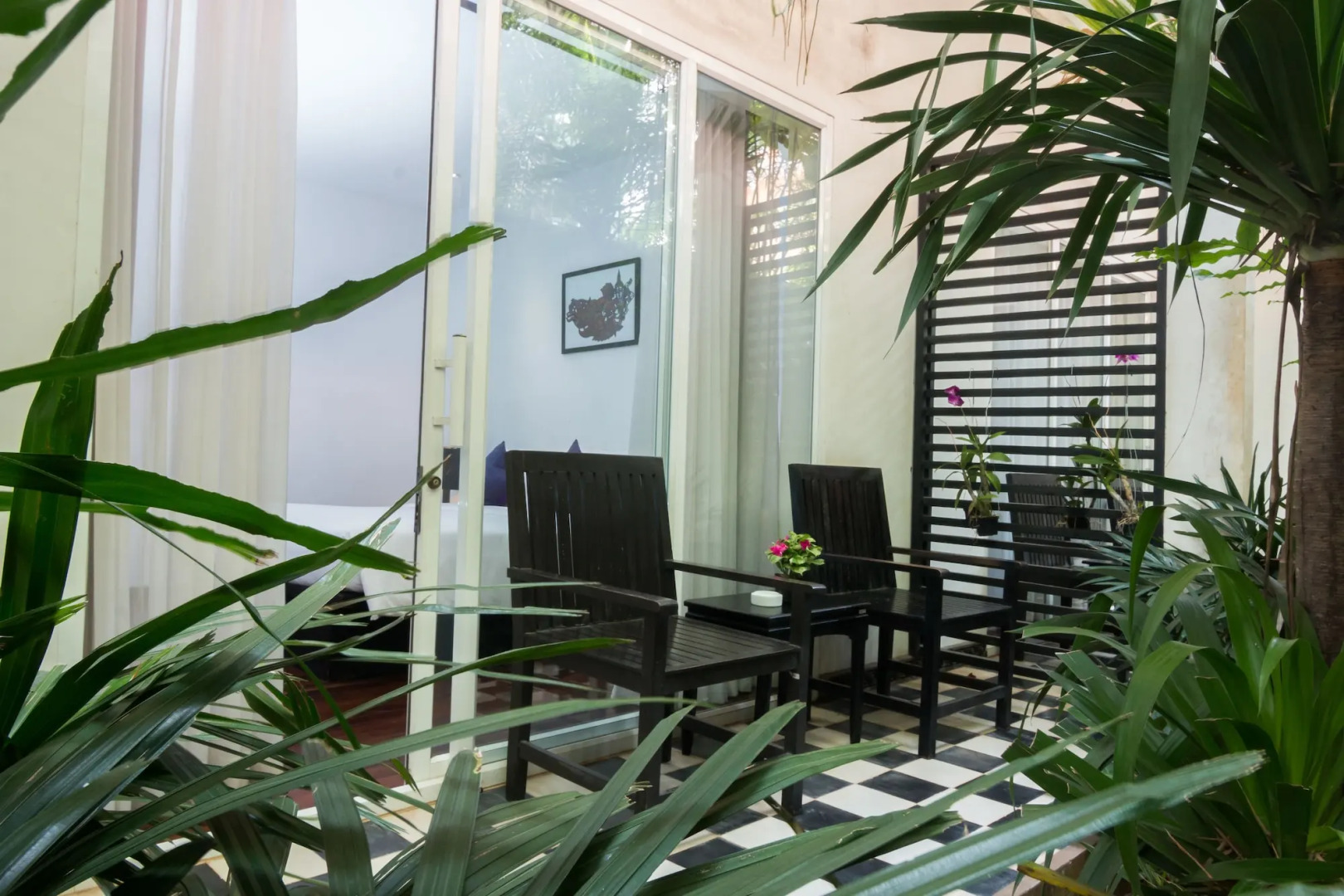 Apsara Centrepole Hotel