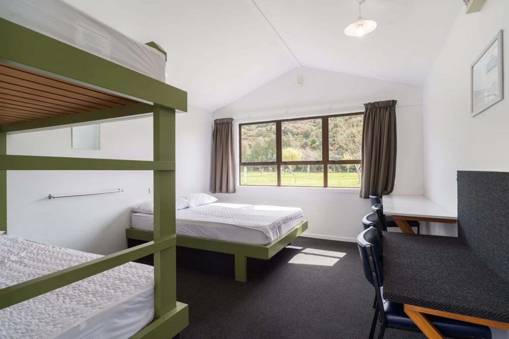 Kaiteriteri Reserve Cabins