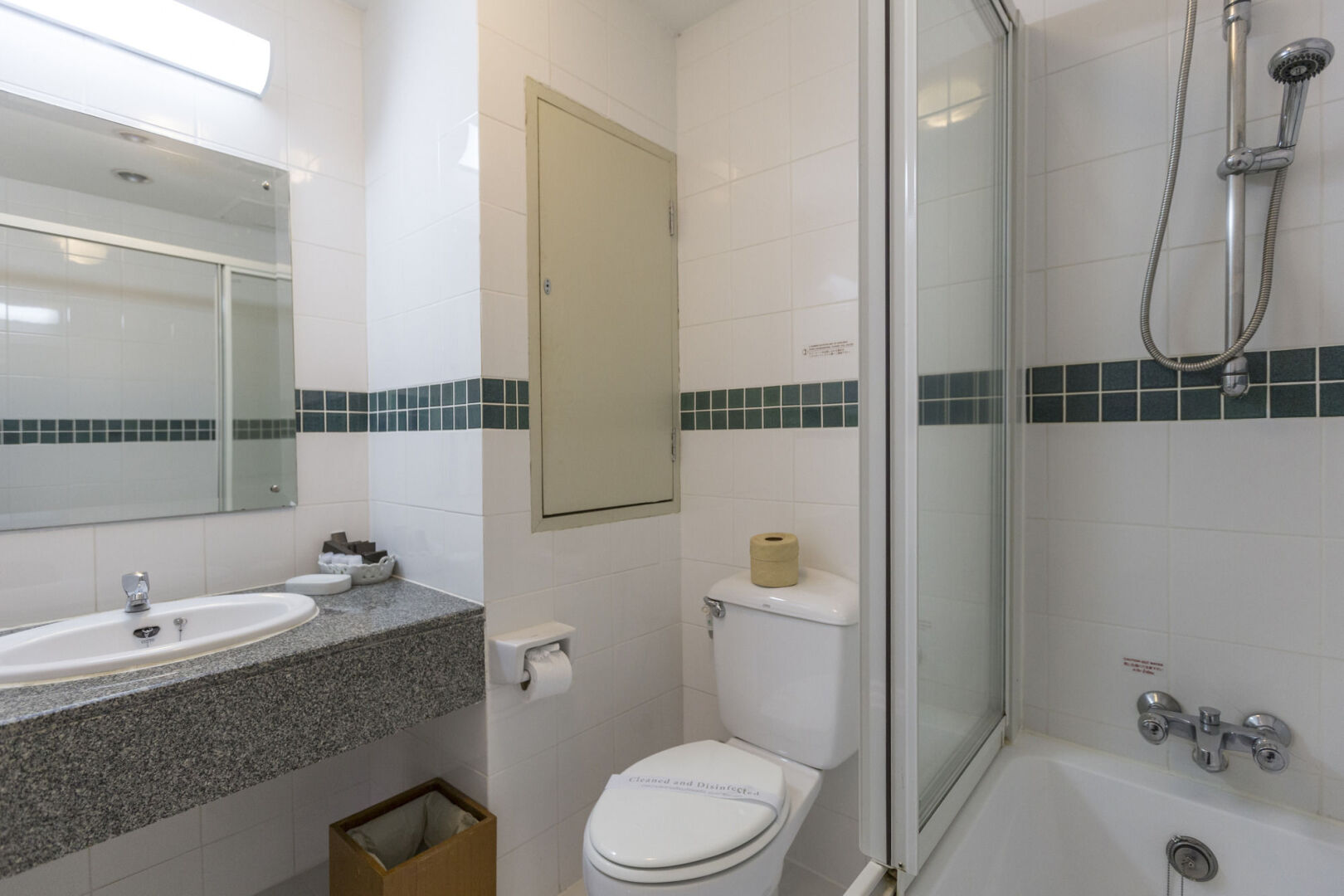 Kameo House Hotel and Serviced Apartments