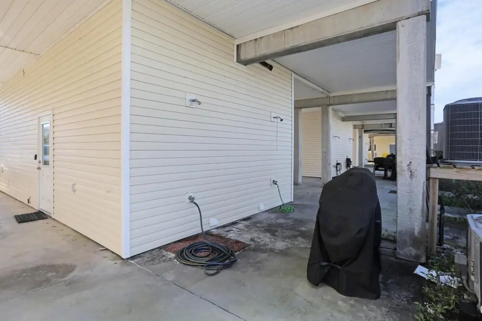 Sea Cliff I-51 Coastal Splendor