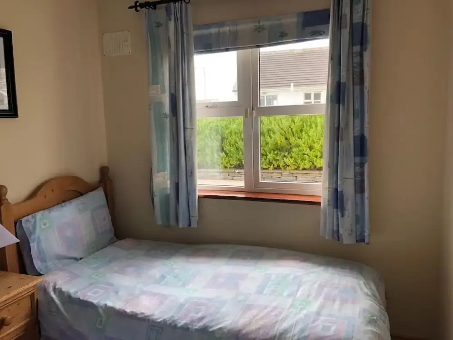 Cliff Cottages No 43