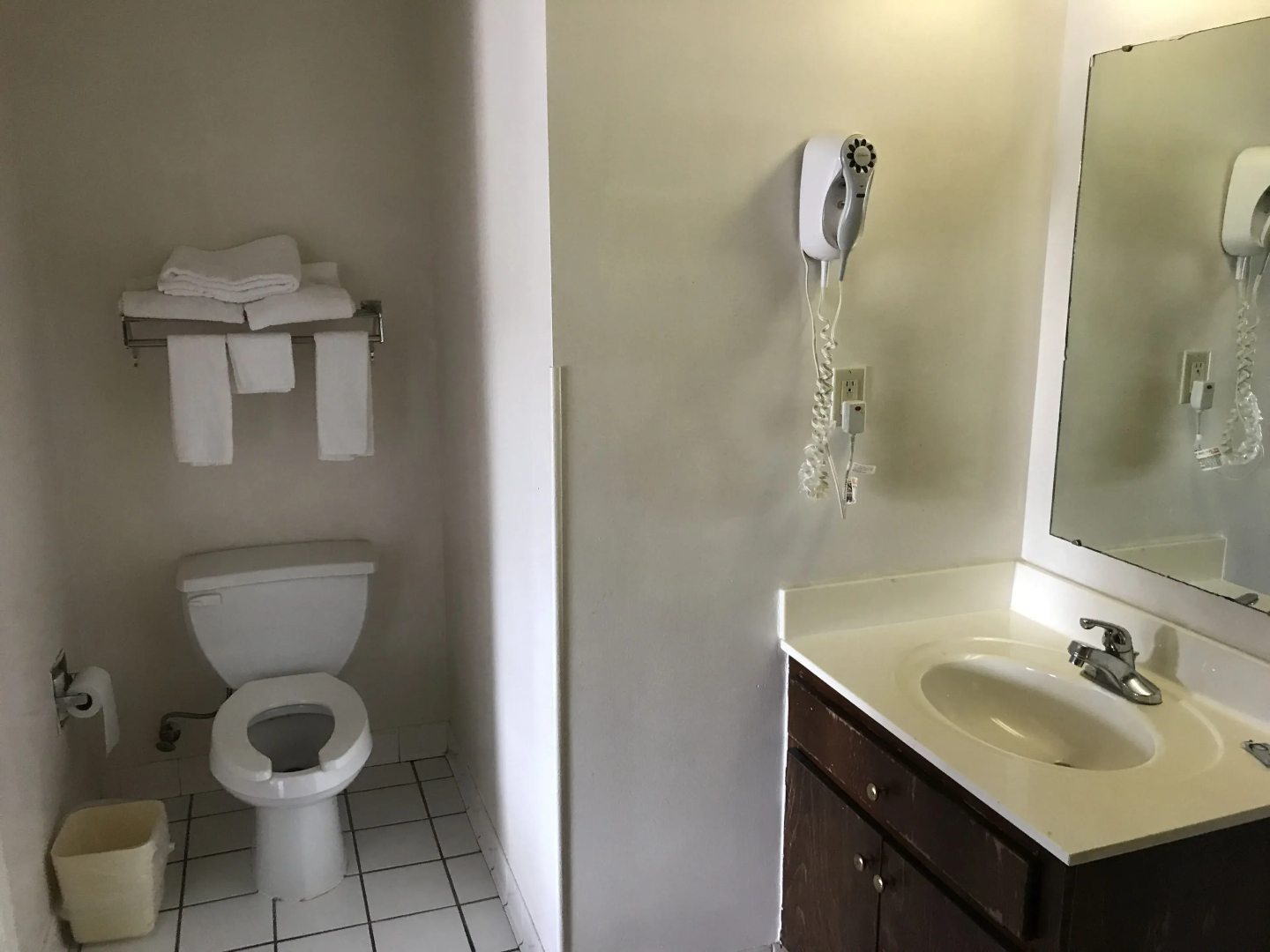 Embassy Inn