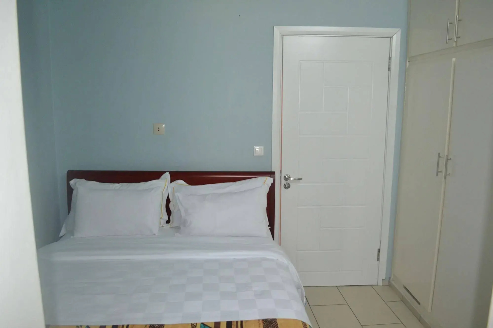 Hôtel La Falaise Bonanjo