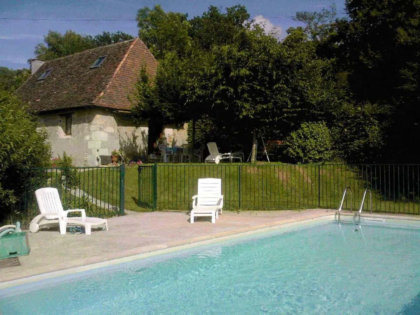 House With 2 Bedrooms in Eyliac, With Private Pool and Enclosed Garden
