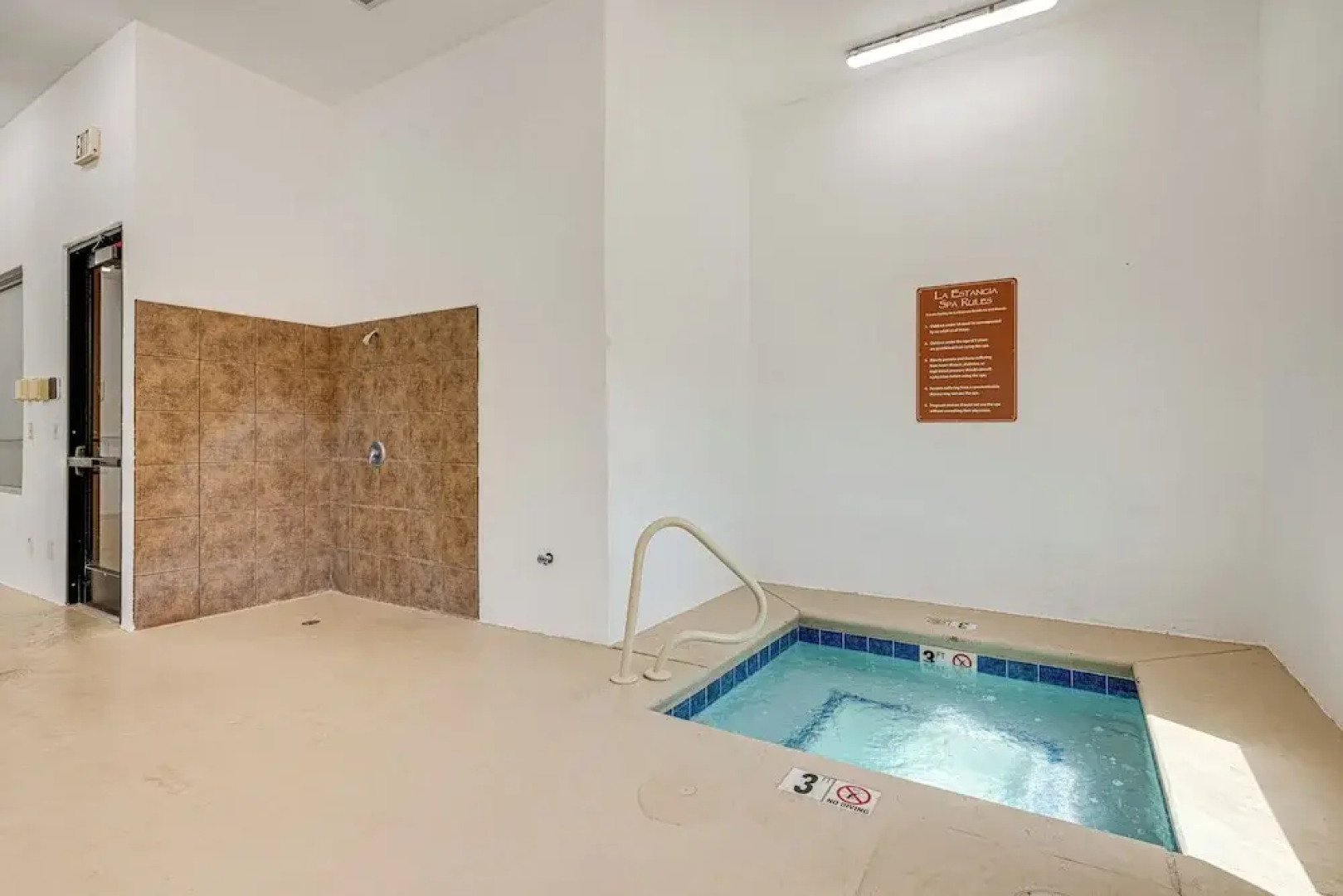 Gorgeous Kanab Home: Canyon Views & Pool Access!