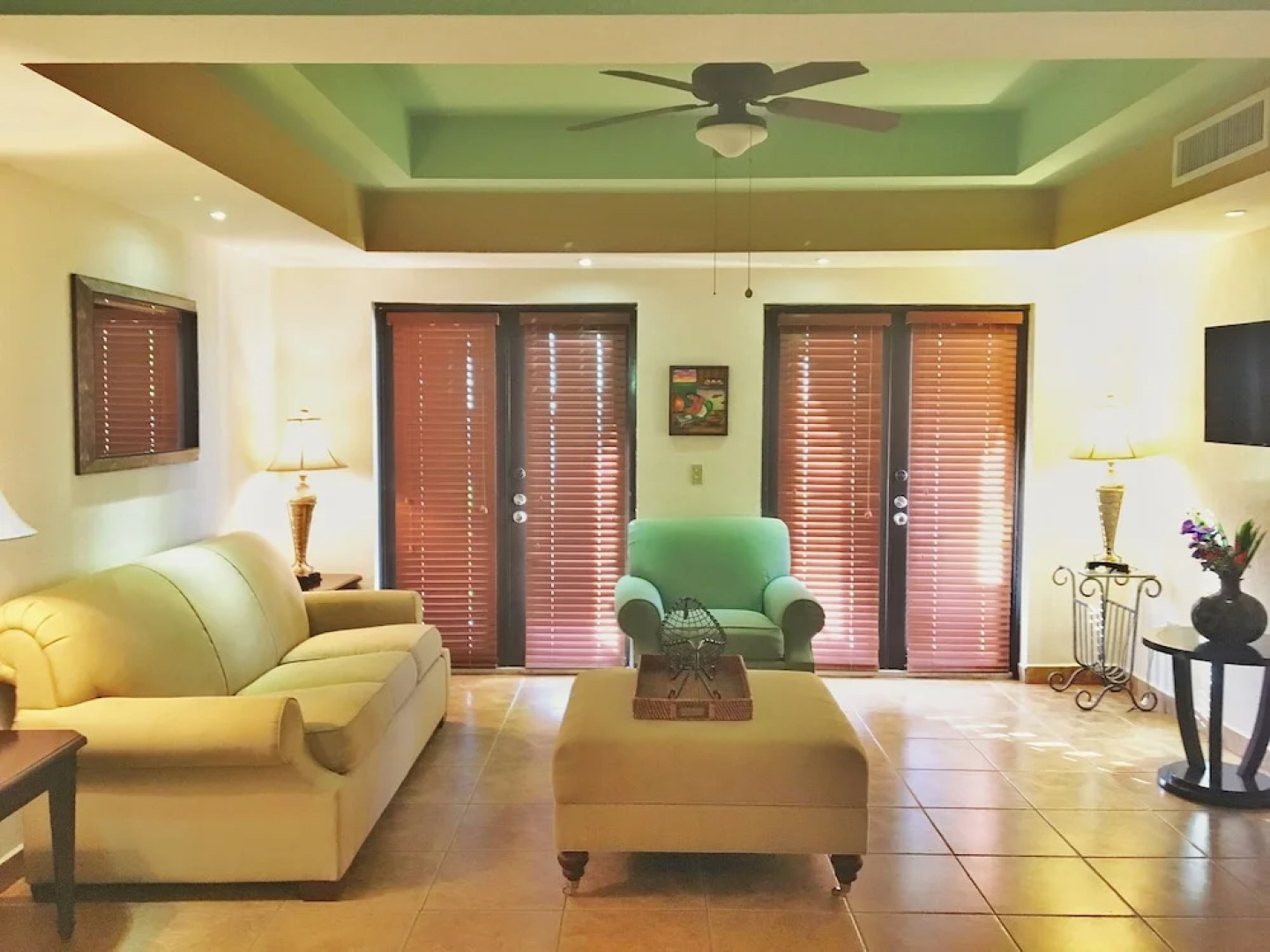 Esteli Grand Royalty Suite 114